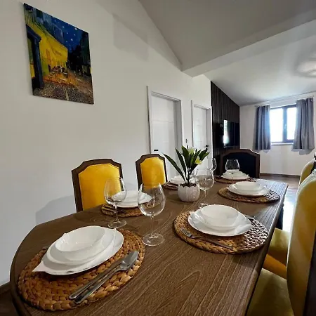 Luxusni 3kk, Vyhled Na Namesti, 10 Min K Plazi *