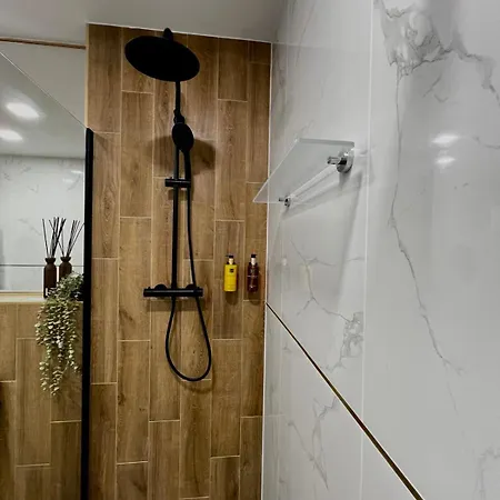 Luxusni 3kk, Vyhled Na Namesti, 10 Min K Plazi