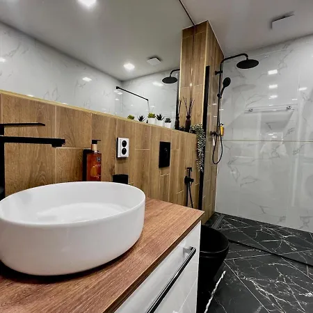 Апартаменты Luxusni 3kk, Vyhled Na Namesti, 10 Min K Plazi Горни-Плана