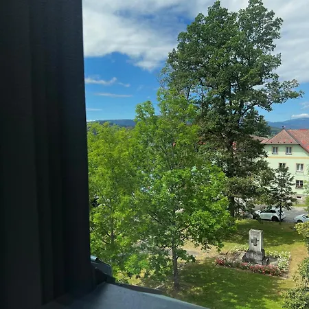 Luxusni 3kk, Vyhled Na Namesti, 10 Min K Plazi *